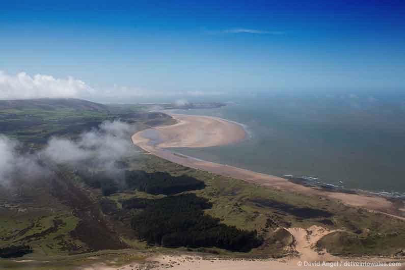 Image of Whiteford Sands beach, Gower Peninsula, Wales